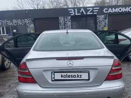 Mercedes-Benz E 320 2002 года за 6 000 000 тг. в Астана