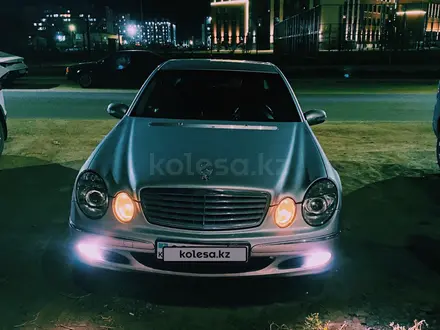 Mercedes-Benz E 320 2002 года за 6 000 000 тг. в Астана – фото 7