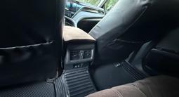 Toyota Camry 2022 годаүшін13 000 000 тг. в Уральск – фото 4