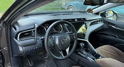 Toyota Camry 2022 годаүшін13 000 000 тг. в Уральск – фото 5