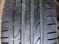 255-40-18 Bridgestone за 50 000 тг. в Караганда