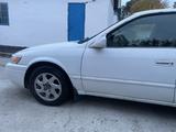 Toyota Camry 1997 года за 2 950 000 тг. в Талдыкорган – фото 2