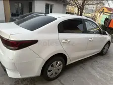 Kia Rio, 2022