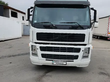 Volvo  FM 2008 года за 23 500 000 тг. в Алматы – фото 7