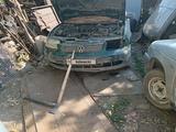 Volkswagen Passat 1998 года за 100 000 тг. в Уральск