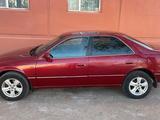 Toyota Camry 1998 годаүшін3 100 000 тг. в Балхаш – фото 4