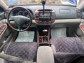 Toyota Camry 2004 года за 4 500 000 тг. в Актобе – фото 7