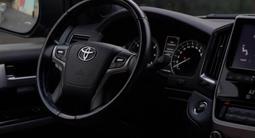 Toyota Land Cruiser 2018 года за 36 700 000 тг. в Алматы – фото 5