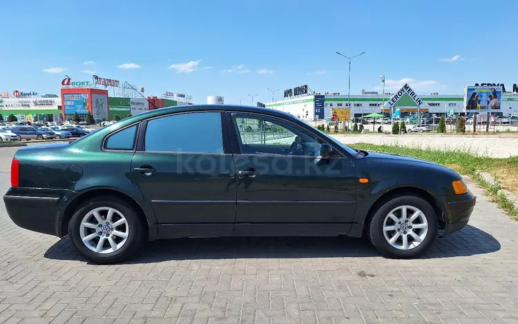 Volkswagen Passat 1997 годаүшін2 800 000 тг. в Алматы
