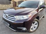 Toyota Highlander 2012 года за 11 900 000 тг. в Петропавловск