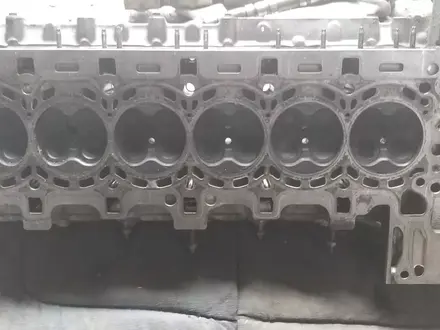 Головка двигателя за 100 000 тг. в Караганда – фото 3