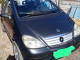 Mercedes-Benz A 160 2001 годаfor2 200 000 тг. в Караганда