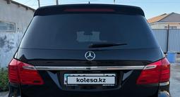 Mercedes-Benz GL 500 2015 года за 19 000 000 тг. в Атырау – фото 2