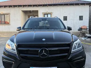 Mercedes-Benz GL 500