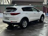 Kia Sportage 2018 годаүшін10 700 000 тг. в Алматы – фото 5