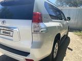 Toyota Land Cruiser Prado 2011 годаүшін16 000 000 тг. в Атырау – фото 2