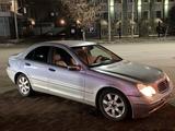 Mercedes-Benz C 200 2001 годаүшін2 400 000 тг. в Костанай – фото 5