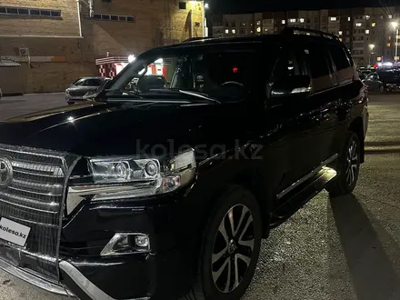 Toyota Land Cruiser 2017 года за 33 500 000 тг. в Караганда – фото 2