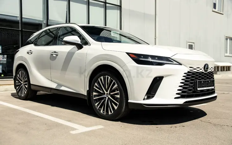Lexus RX 350 Executive+ 2025 года за 45 690 000 тг. в Актау