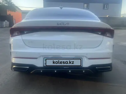 Kia K5 2023 года за 12 700 000 тг. в Алматы – фото 4