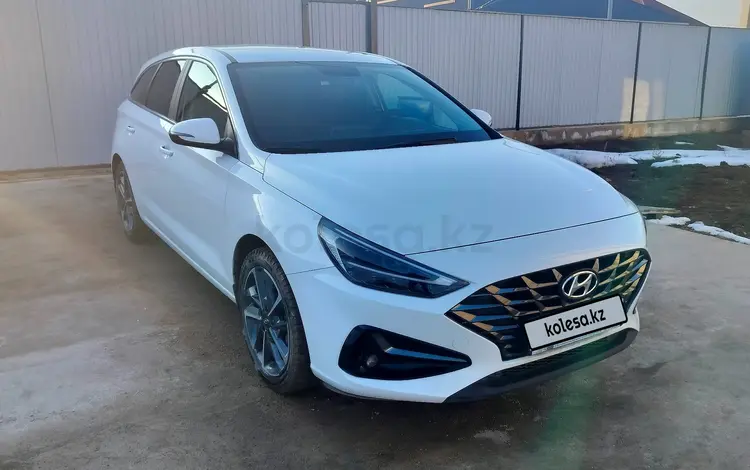 Hyundai i30 2022 года за 9 700 000 тг. в Алматы