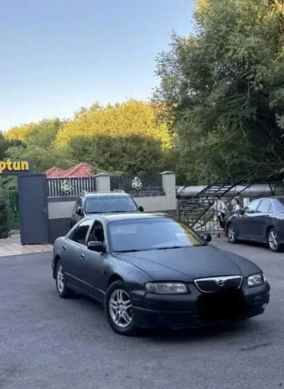 Mazda Millenia, 1999