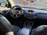 Hyundai Tucson 2014 года за 7 000 000 тг. в Атырау – фото 2