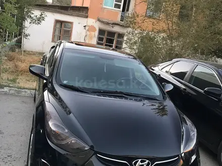 Hyundai Elantra 2013 года за 5 500 000 тг. в Атырау – фото 2