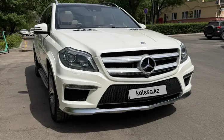 Mercedes-Benz GL 500 2014 года за 18 000 000 тг. в Алматы