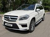 Mercedes-Benz GL 500 2014 годаүшін18 500 000 тг. в Алматы – фото 2