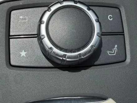 Mercedes-Benz GL 500 2014 года за 18 000 000 тг. в Алматы – фото 15