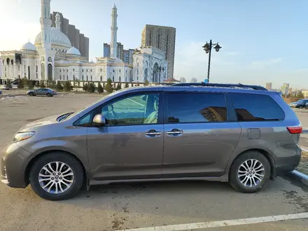 Toyota Sienna 2019 года за 19 500 000 тг. в Астана – фото 4