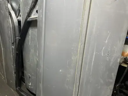 Двери Honda аккорд за 25 000 тг. в Алматы