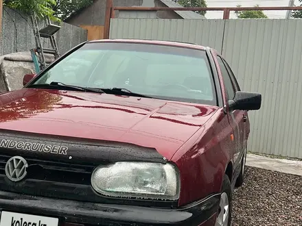 Volkswagen Golf 1993 года за 650 000 тг. в Алматы – фото 4