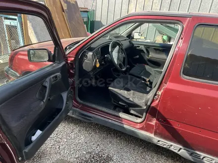 Volkswagen Golf 1993 года за 650 000 тг. в Алматы