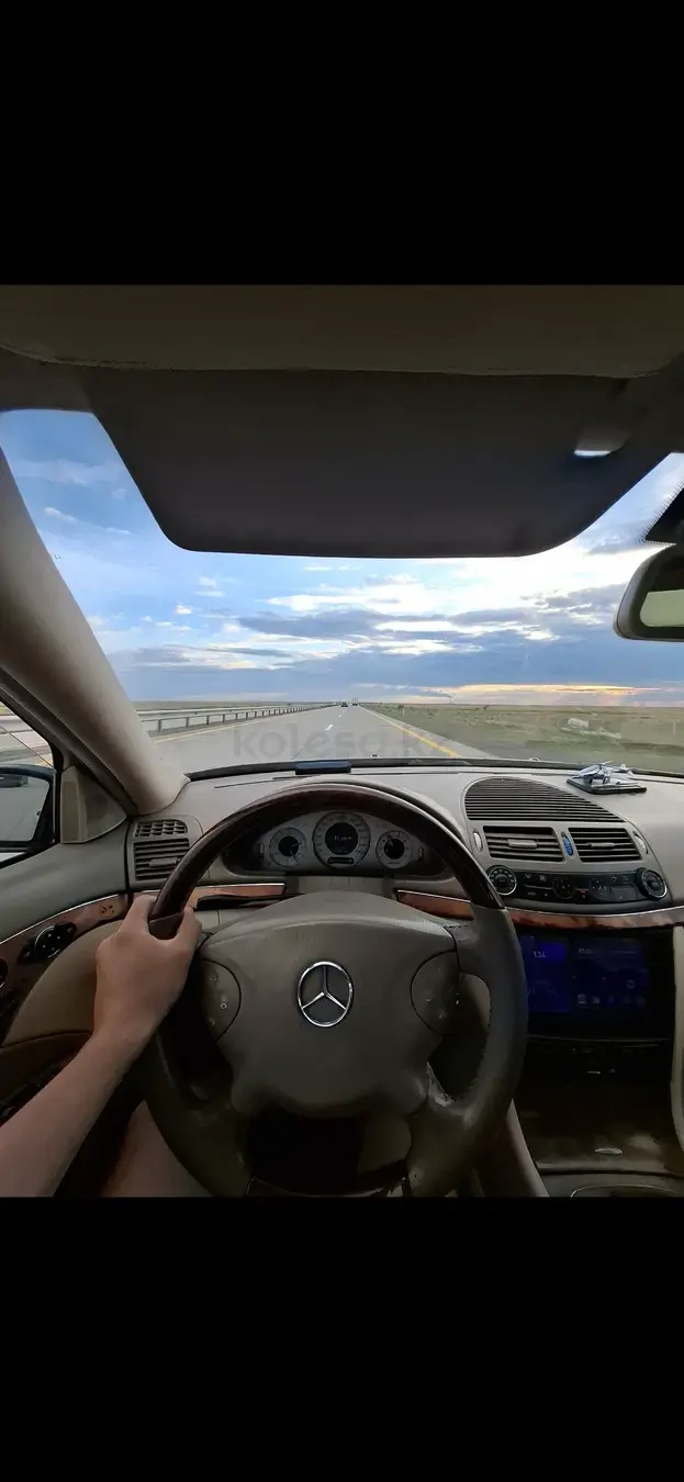 Mercedes-Benz E-Class, 2003