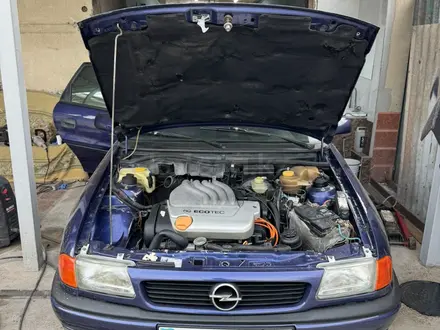 Opel Astra 1995 года за 1 700 000 тг. в Шымкент – фото 8