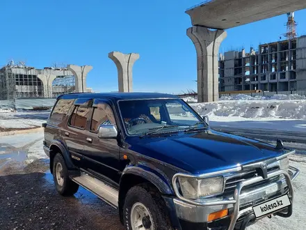 Toyota Hilux Surf 1995 года за 3 200 000 тг. в Астана