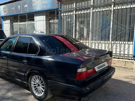 BMW 520 1993 года за 1 400 000 тг. в Жезказган – фото 3
