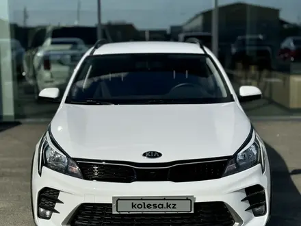 Kia Rio X-Line 2021 года за 8 500 000 тг. в Атырау