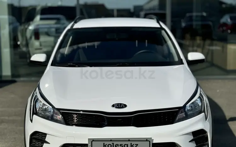 Kia Rio X-Line 2021 годаfor8 500 000 тг. в Атырау