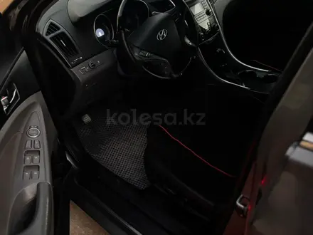 Hyundai Sonata 2011 года за 6 500 000 тг. в Актау – фото 7