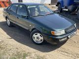 Volkswagen Passat 1994 годаүшін1 800 000 тг. в Атырау – фото 4