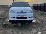 Toyota Ipsum 2004 года за 5 000 000 тг. в Атырау