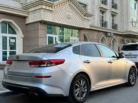 Kia Optima 2019 года за 5 400 000 тг. в Астана – фото 2