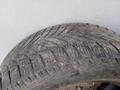 Шины зимние 225 55 R16 GOODYEAR за 7 000 тг. в Атырау – фото 3