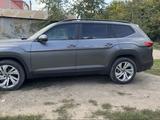 Volkswagen Atlas 2022 года за 18 500 000 тг. в Петропавловск – фото 2