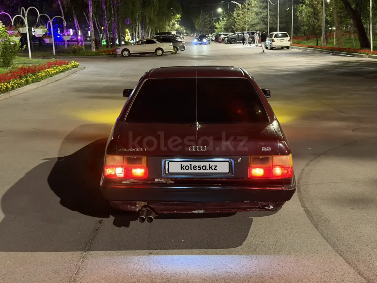 Audi 100, 1990