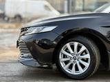 Toyota Camry 2019 годаfor13 500 000 тг. в Алматы – фото 5