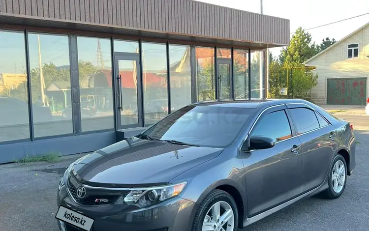 Toyota Camry 2014 годаүшін9 500 000 тг. в Шымкент